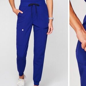 Fabletics scrubs set